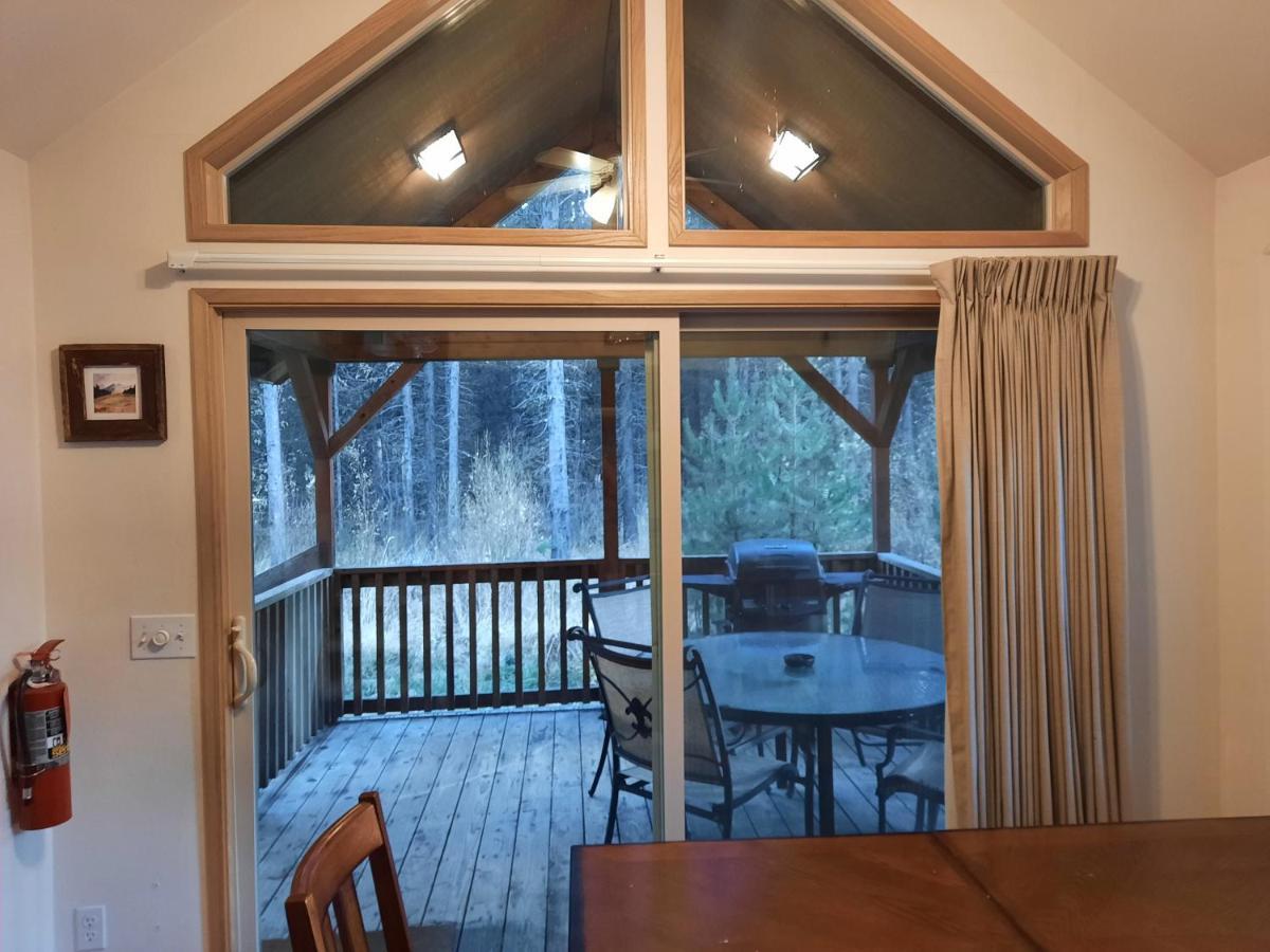 Willamette Pass Inn & Chalets Odell Lake Экстерьер фото