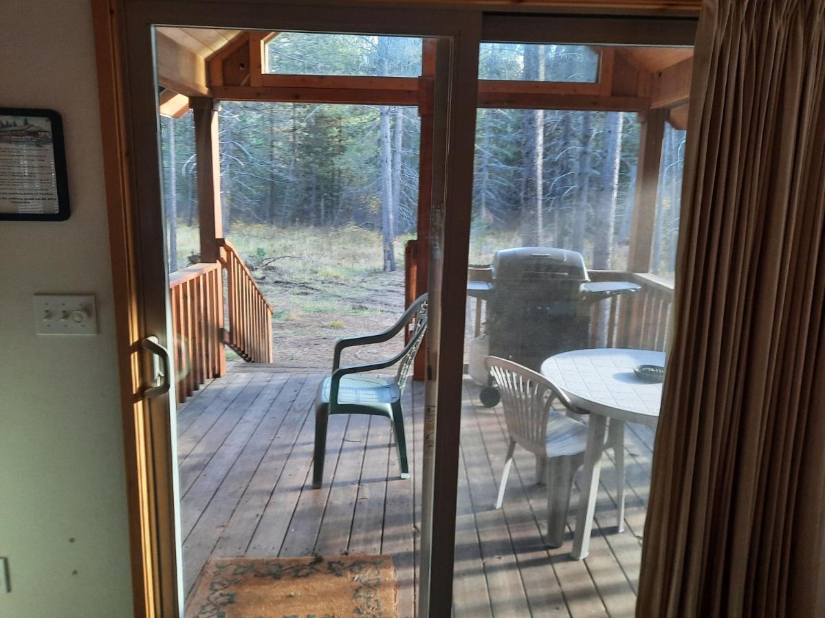 Willamette Pass Inn & Chalets Odell Lake Экстерьер фото
