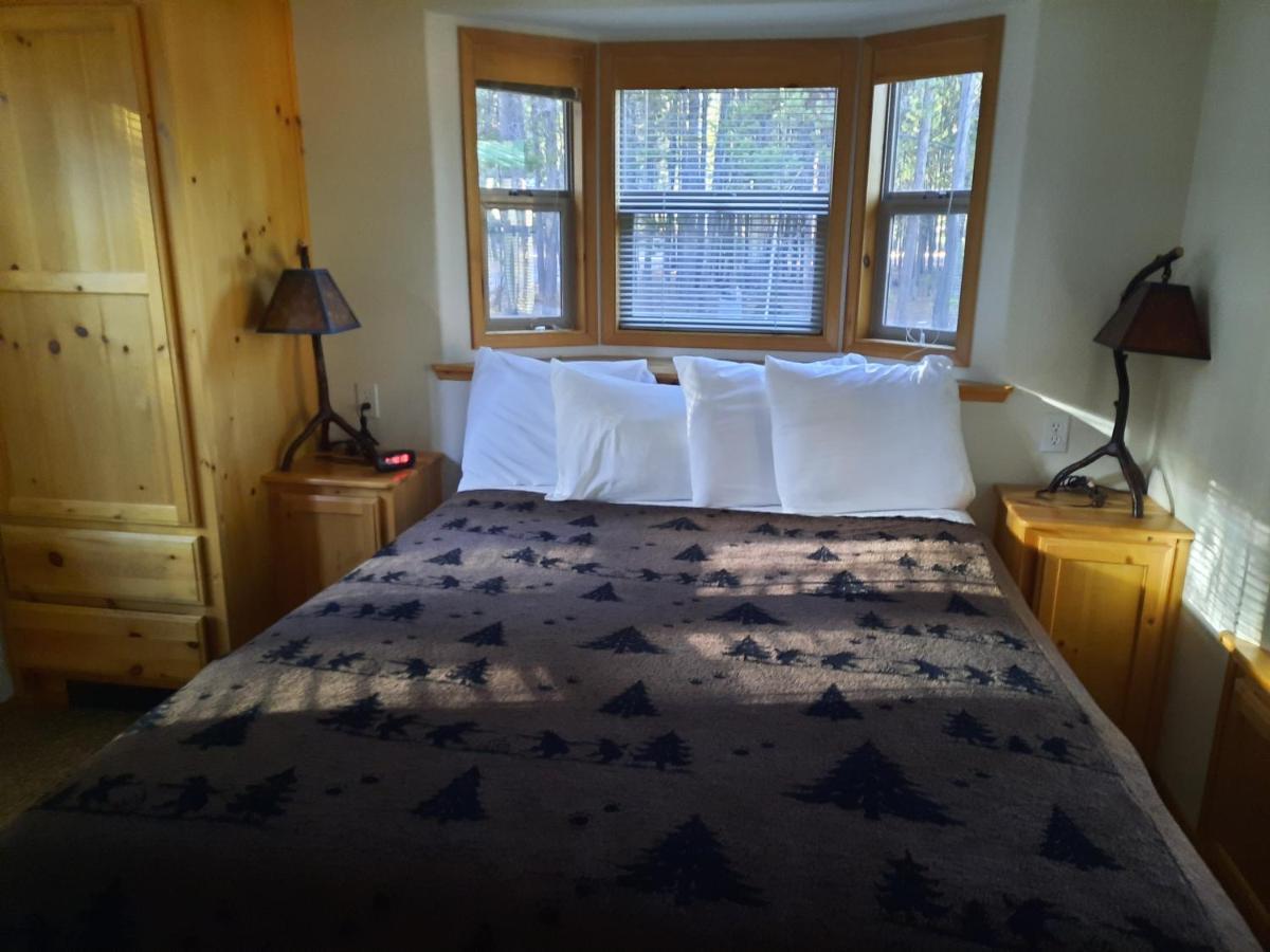 Willamette Pass Inn & Chalets Odell Lake Экстерьер фото