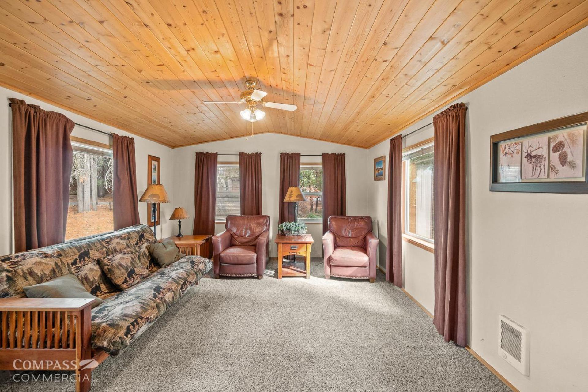Willamette Pass Inn & Chalets Odell Lake Экстерьер фото